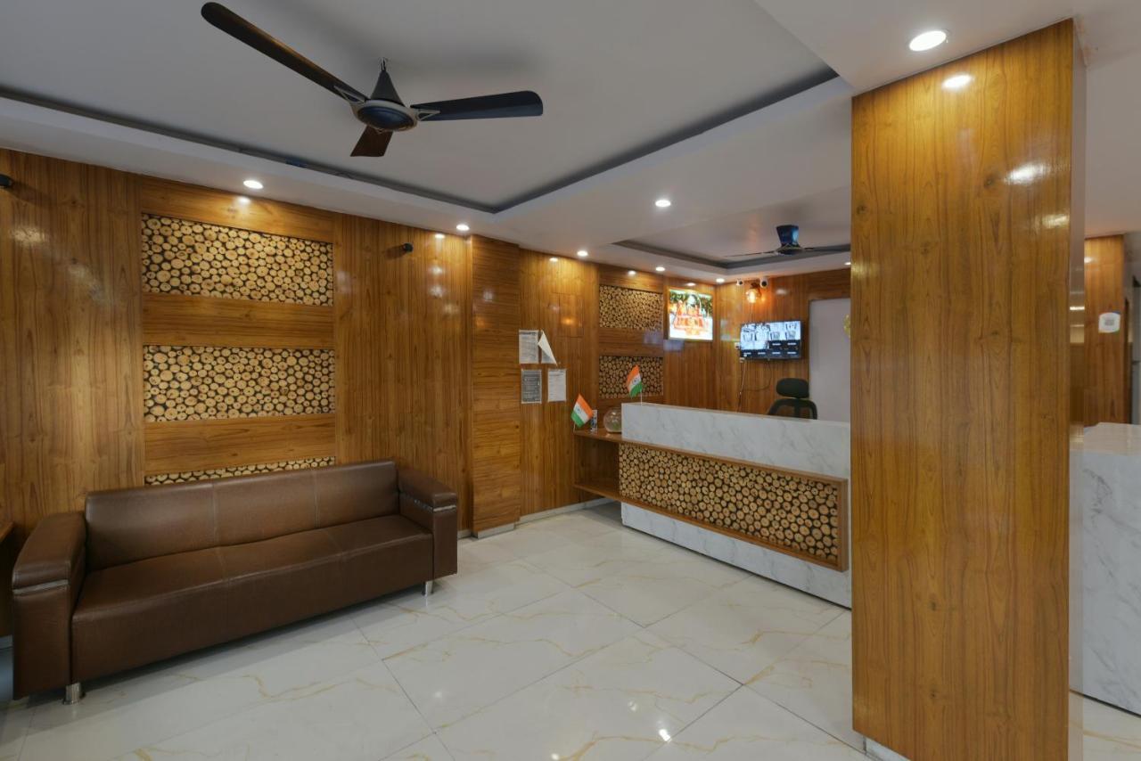 Hotel Hari International - Noida Sector 11 外观 照片